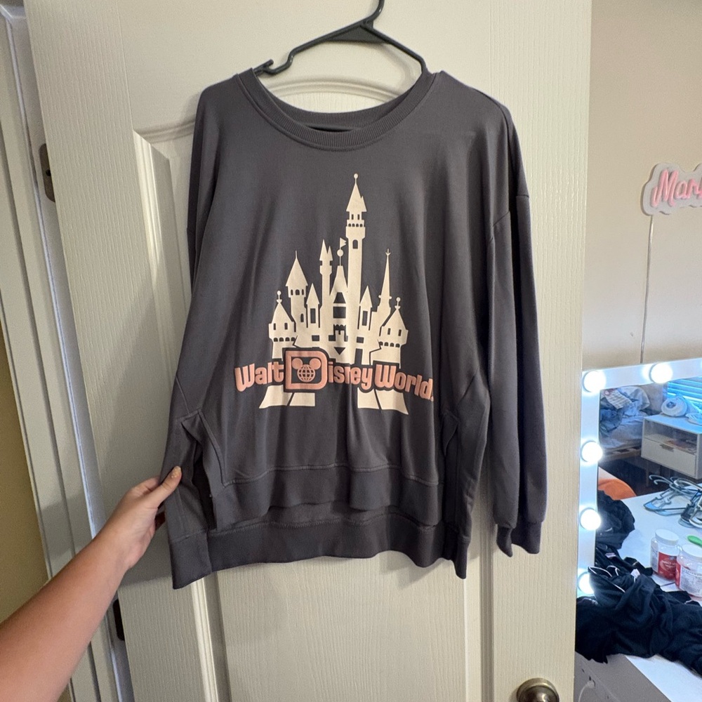 NEVER WORN Disney Gray Castle Graphic Long-Sleeve